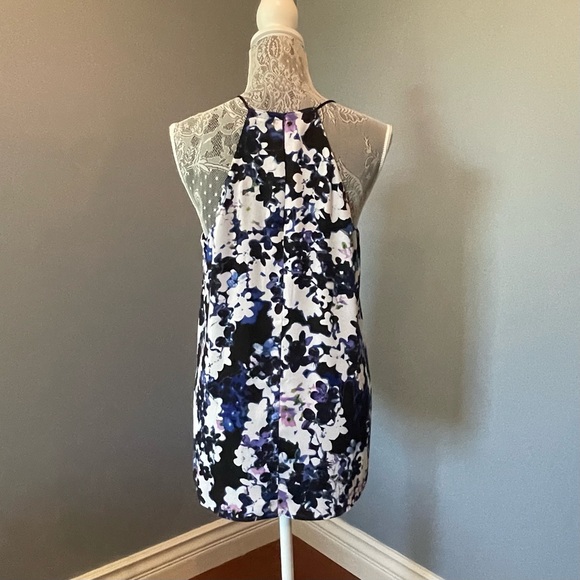 Express Reversible Shell - Picture 2 of 6